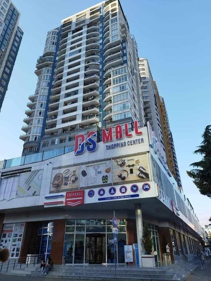 Apartment Abuseridze 5A バトゥーミ エクステリア 写真