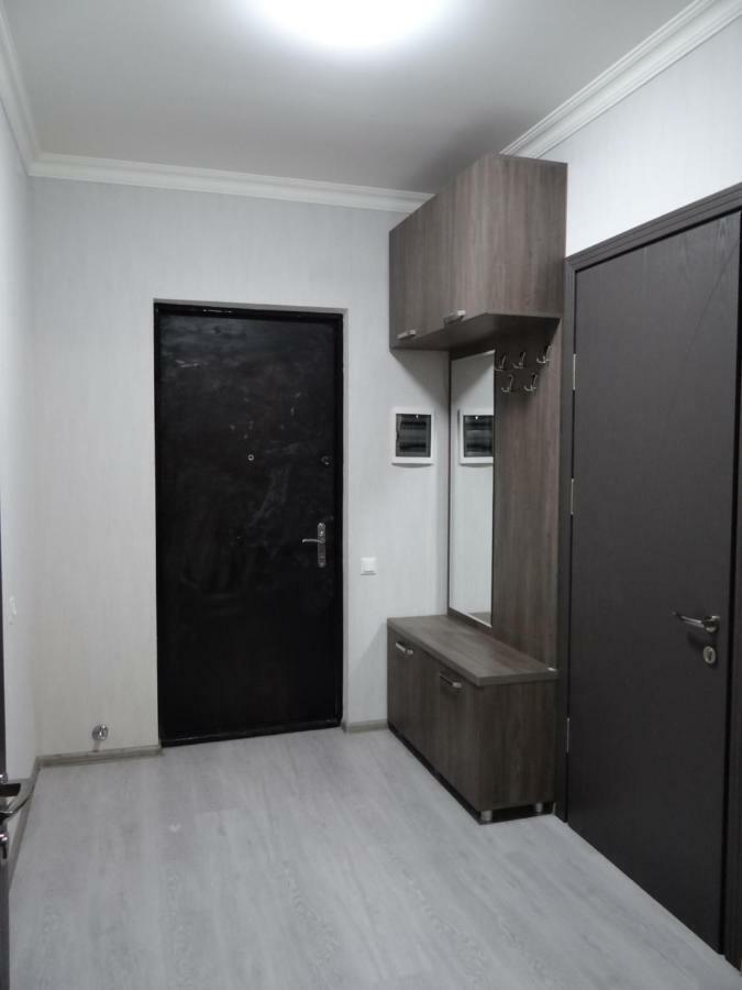 Apartment Abuseridze 5A バトゥーミ エクステリア 写真
